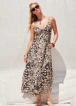 Load image into Gallery viewer, Open Back Maxi Dress