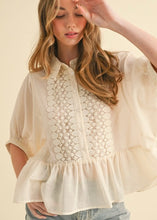 Load image into Gallery viewer, Boho Button Blouse