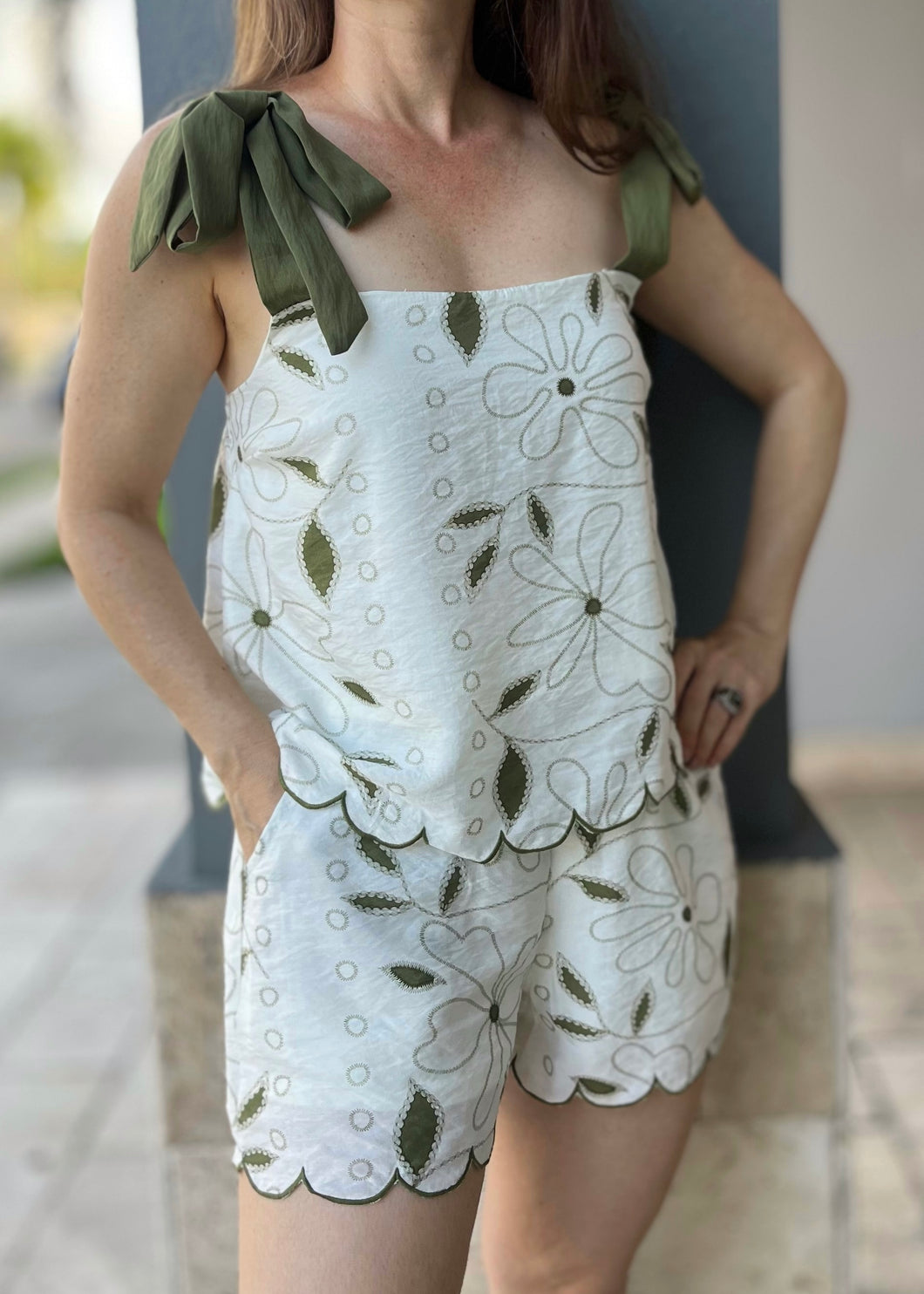 Floral Embroidery Short Set
