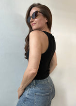 Load image into Gallery viewer, Shell Embroidery Tank Top
