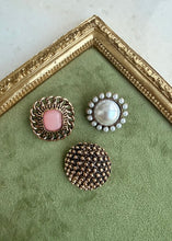 Load image into Gallery viewer, Vintage Brooch Sets
