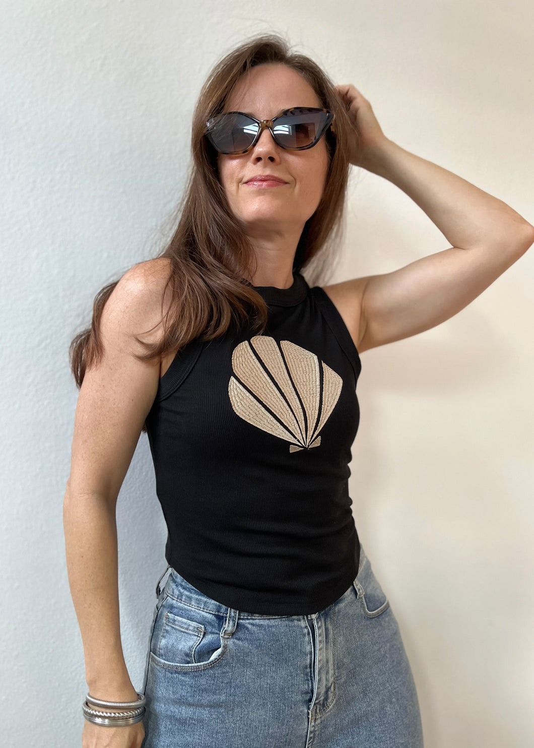 Shell Embroidery Tank Top