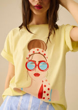 Load image into Gallery viewer, Vintage Sunnies Graphic Tee
