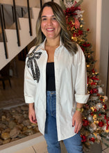 Load image into Gallery viewer, Bow Accent Top
