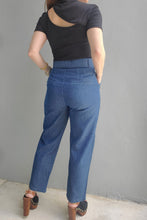 Load image into Gallery viewer, Denim Capri Pants
